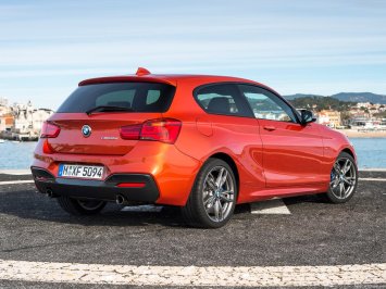 BMW-M135i_2016_1280x960_wallpaper_27