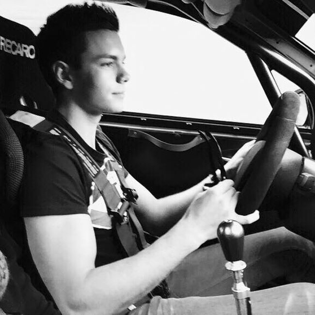 InterviewAlexHardtphilipsautoblog (7)